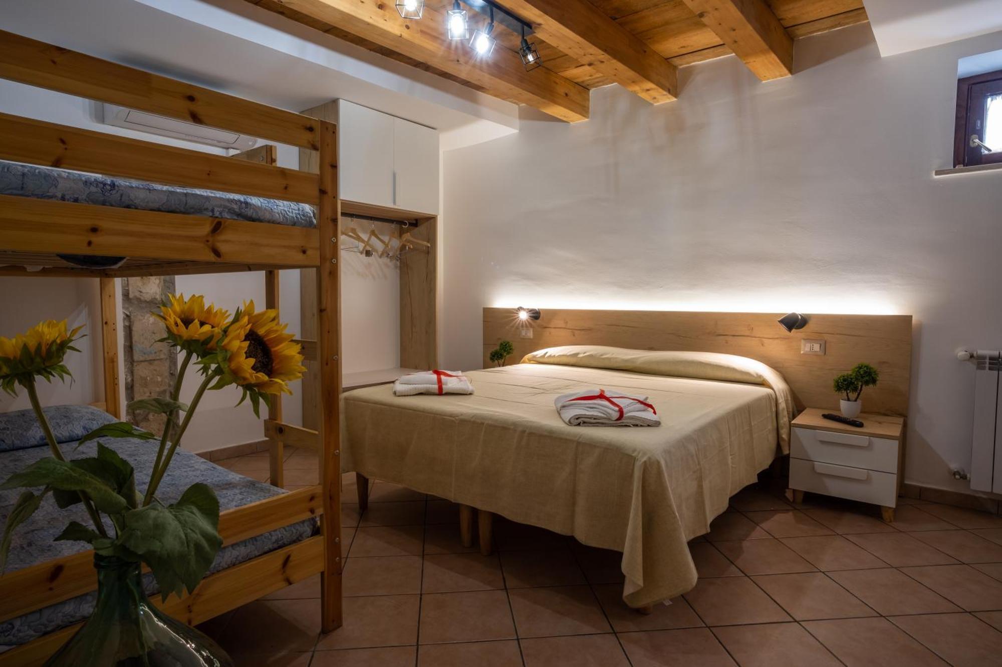 B&B La Suite Milazzo Exterior foto